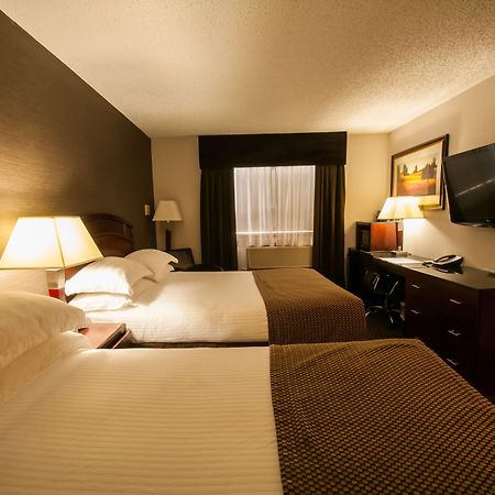 YYC Best Western Airport Inn מראה חיצוני תמונה