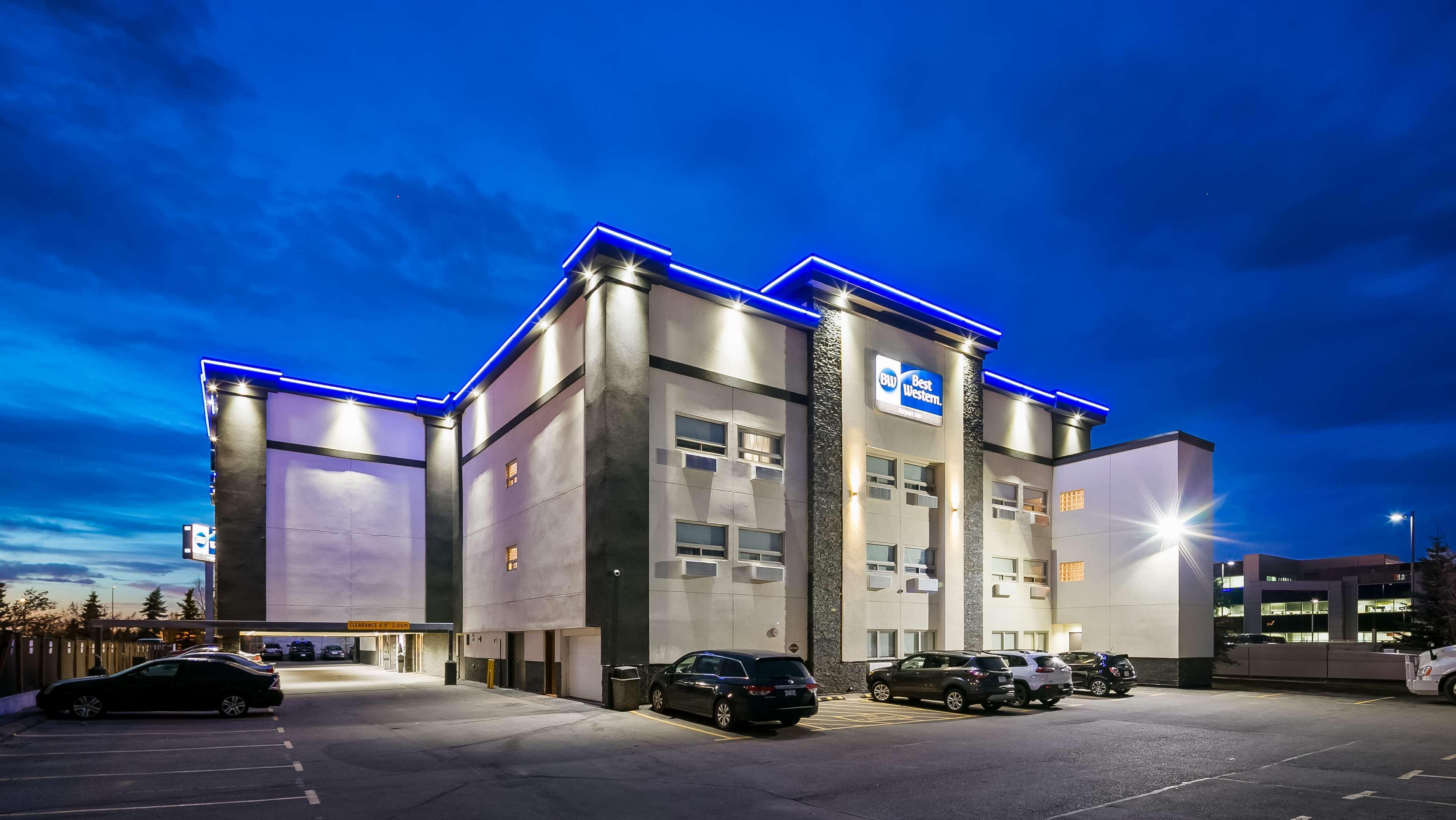 YYC Best Western Airport Inn מראה חיצוני תמונה